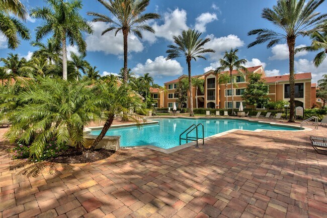 Building Photo - Furnished condo at Reserve of Naples
