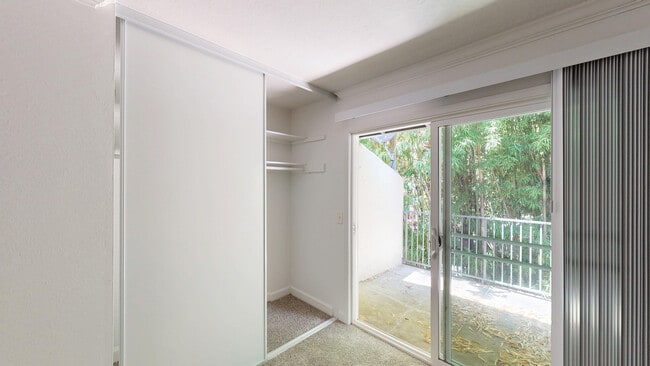 Building Photo - 18173 Happy Ln