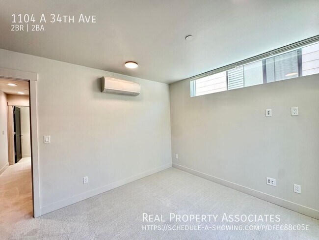 Building Photo - 1104 A 34th Ave