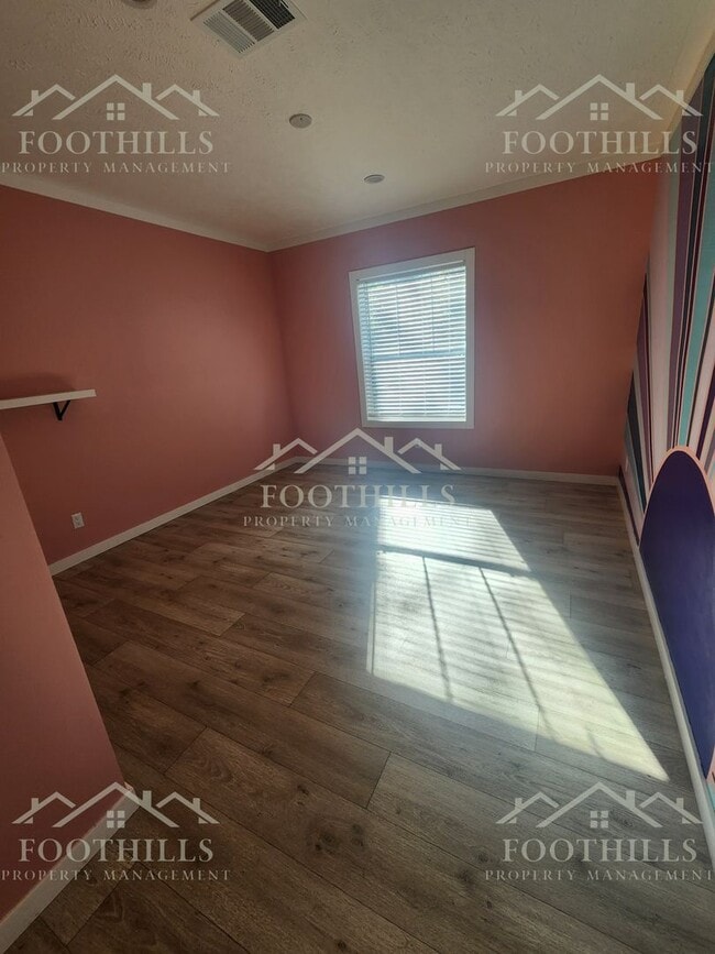 Building Photo - 3-Bedroom Home in a Peaceful Country Setting