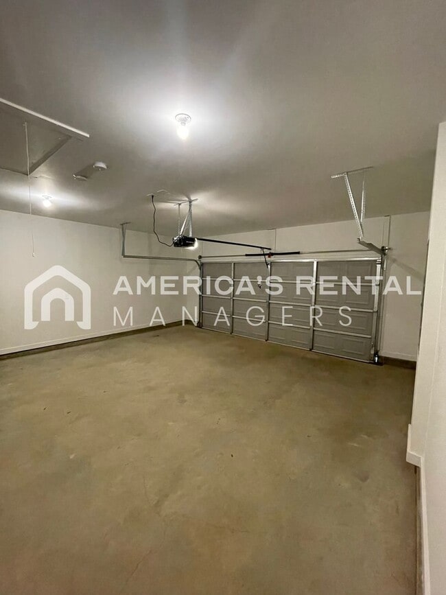 Building Photo - Home for Rent in Cullman, AL...View with 48 Hours Notice!