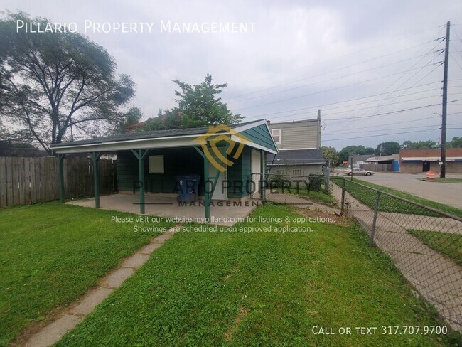 Building Photo - 1210 S Sheffield Ave