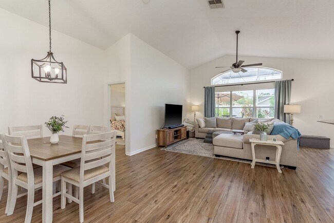 Building Photo - 11539 Cypress Reserve Dr