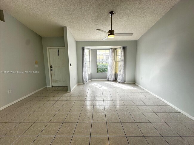 Building Photo - 9991 SW 222nd St