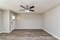 Building Photo - 4657 S Paseo Don Carlos