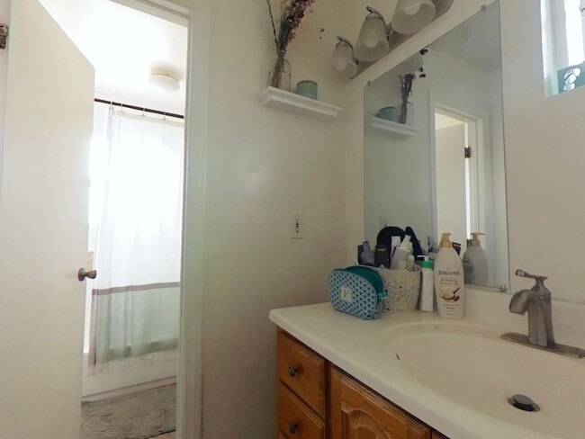 Building Photo - Huge 2 story 8 bed room Home: a hop and a skip from SDSU!  You will never be late to class!