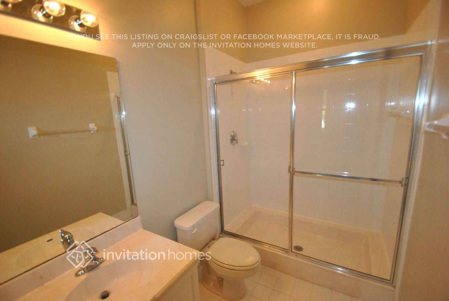 Building Photo - 4304 Main St