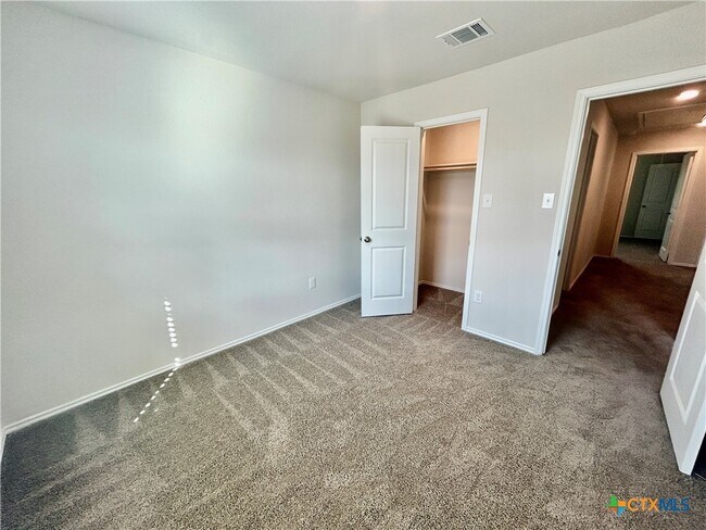 Building Photo - 2857 Brogan Creek