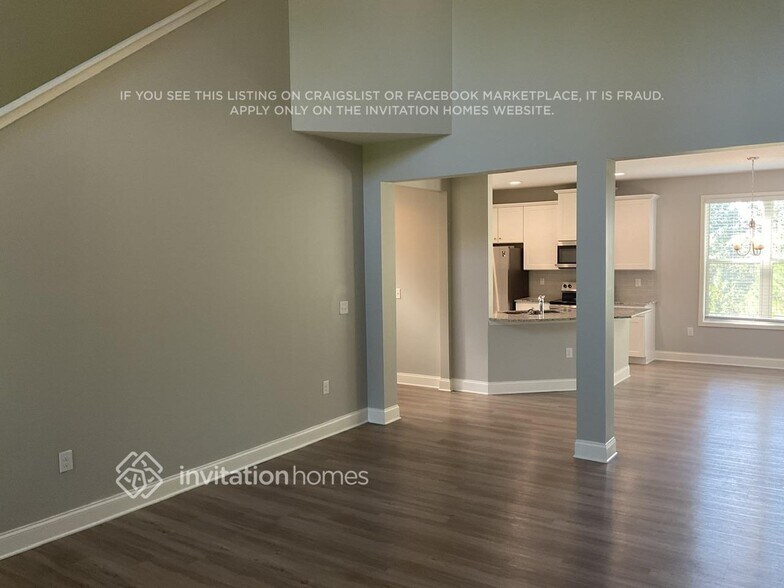 Building Photo - 667 Wood Point Way