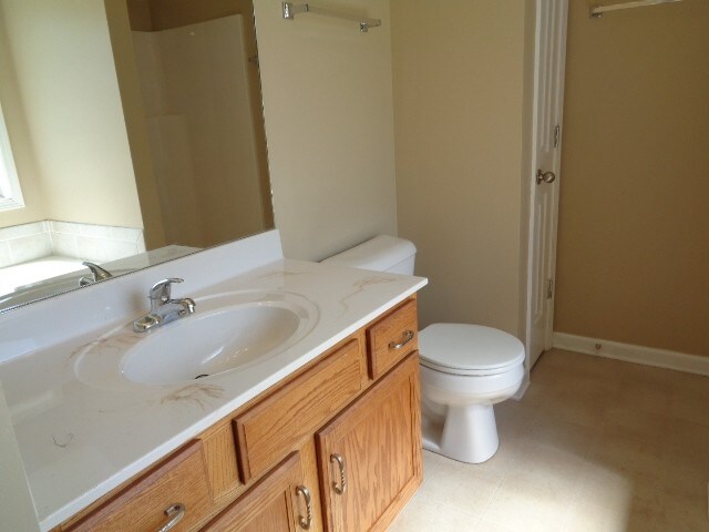 Building Photo - 720 Arrowfield Dr