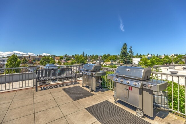 Building Photo - Prescott Wallingford Apartments
