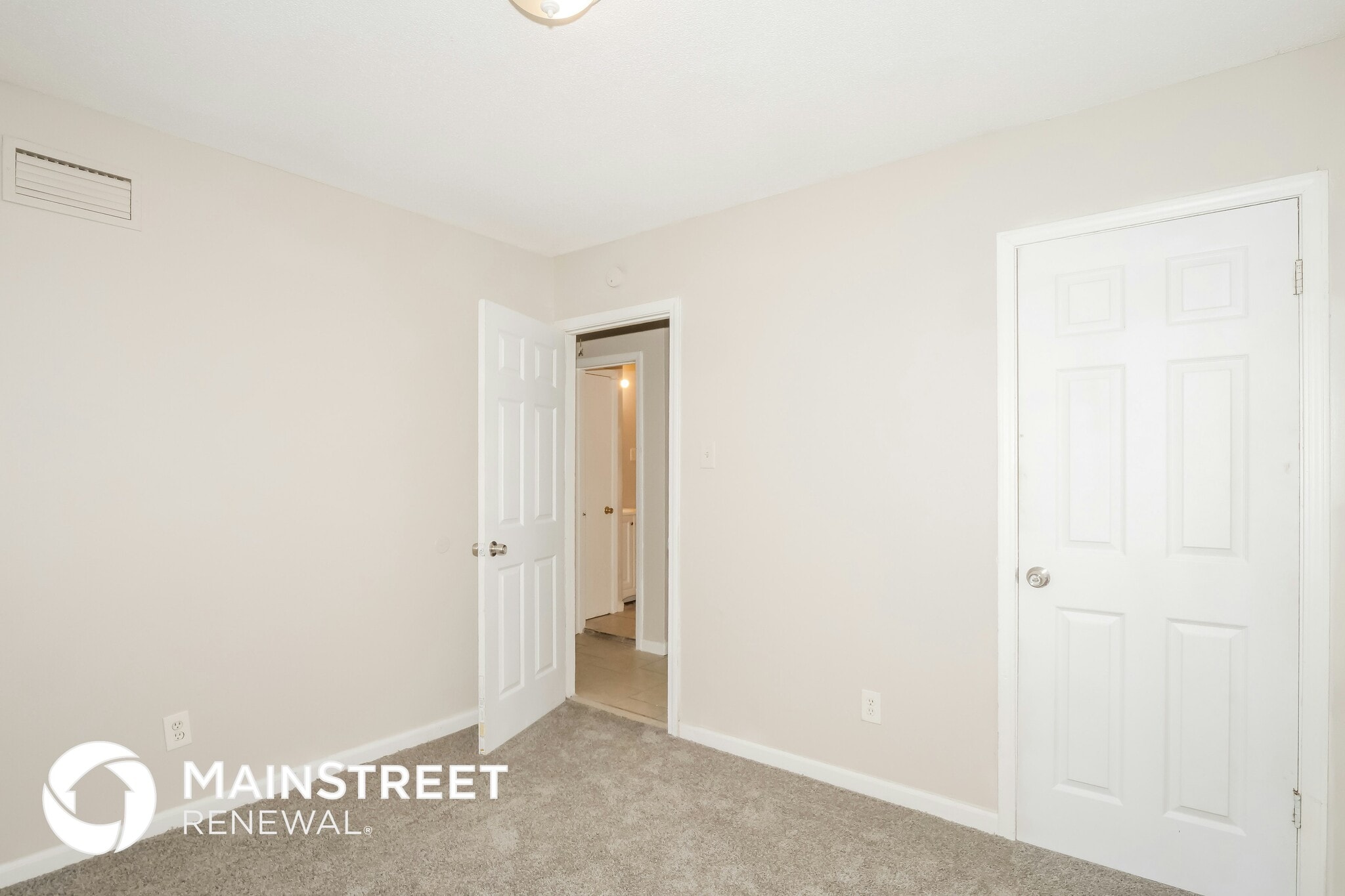 Building Photo - 2740 Dalewood Ave