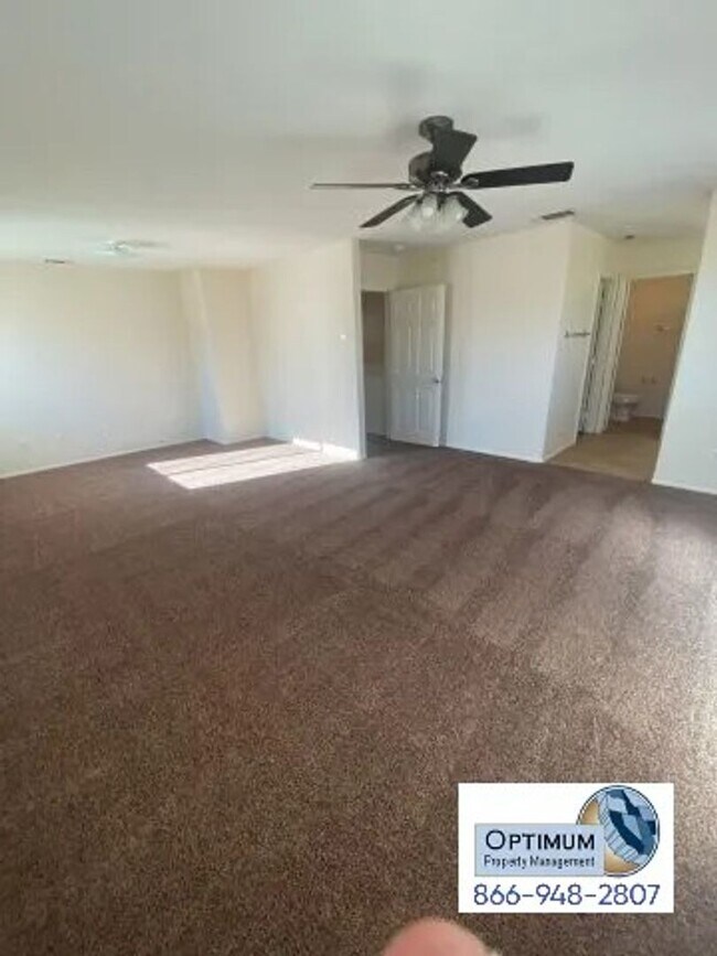 Building Photo - Spacious 4-Bedroom Home with 3-Car Garage & Downstairs Suite!