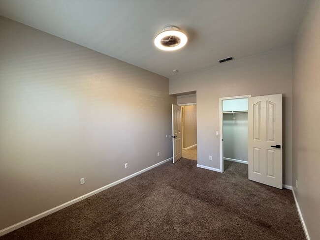 Building Photo - 4-bedroom single story in Sylvan School District!