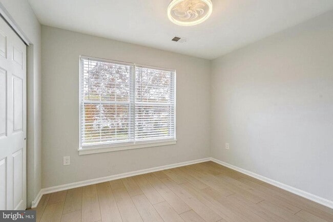 Building Photo - 12672 Catawba Dr