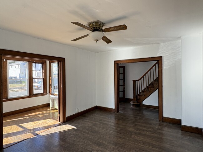 Building Photo - 273 Peck Ave