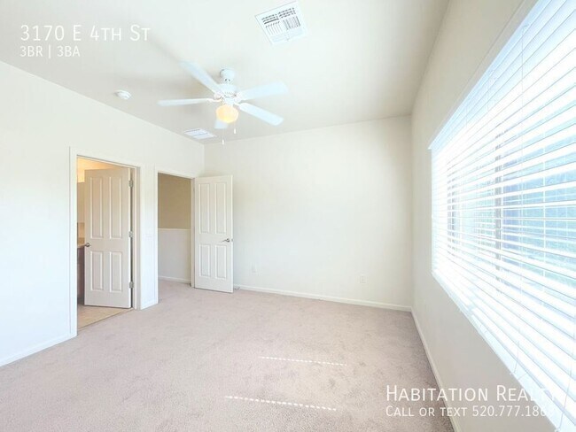 Building Photo - 3170 E 4th St