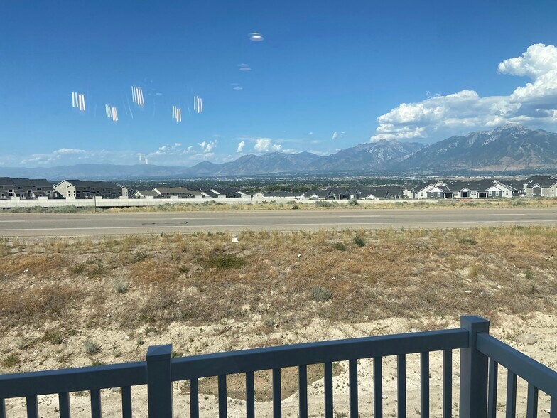 Building Photo - 4354 W Hemsley Ln