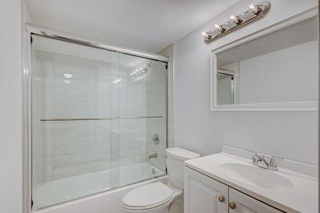 Building Photo - 1801 Sabal Ridge Ct
