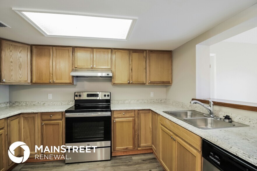 Building Photo - 1580 Liberty Tree Rd