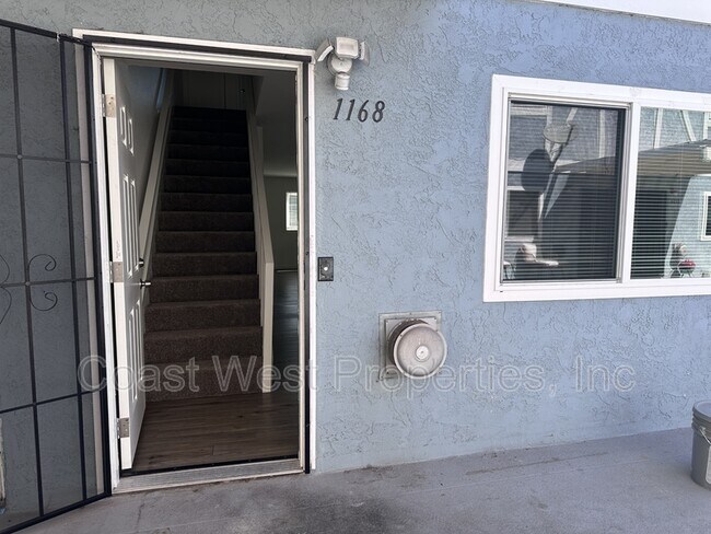 Primary Photo - 1168 Cypress Ave
