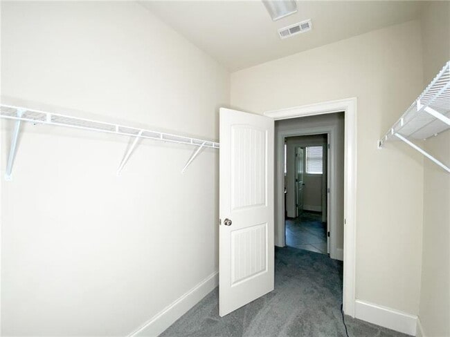 Building Photo - 286 Morgan Pl SE