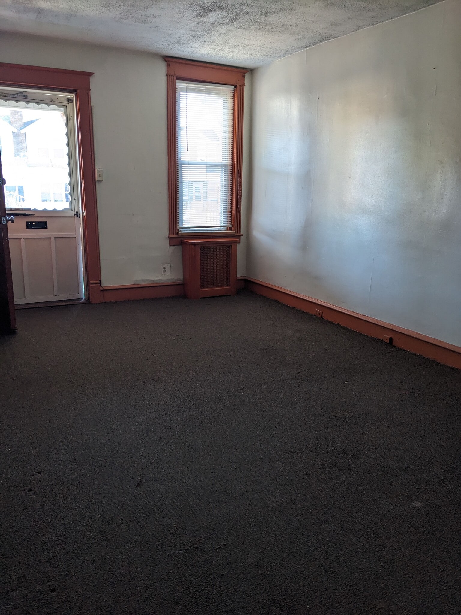 Building Photo - 5252 Oakland St