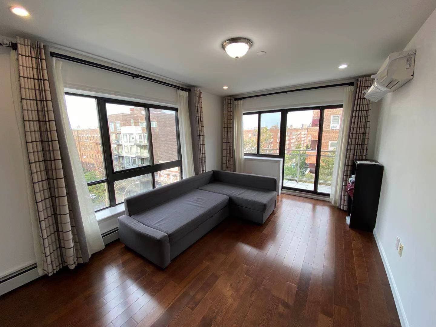 Livingroom facing Balcony - 9411 65th Rd