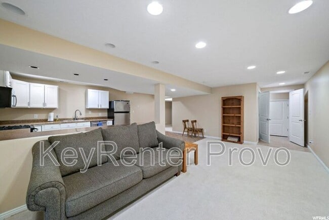 Building Photo - 3891 E Cunninghill Dr