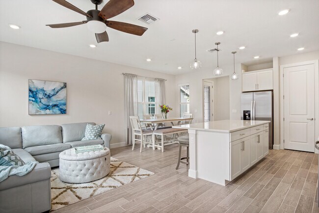 Primary Photo - 1862 Tarni Way