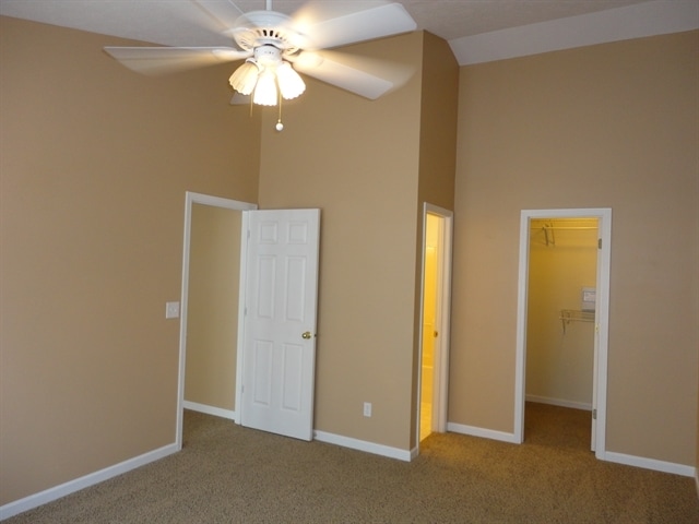 Building Photo - 2154 Meadow Glen Blvd
