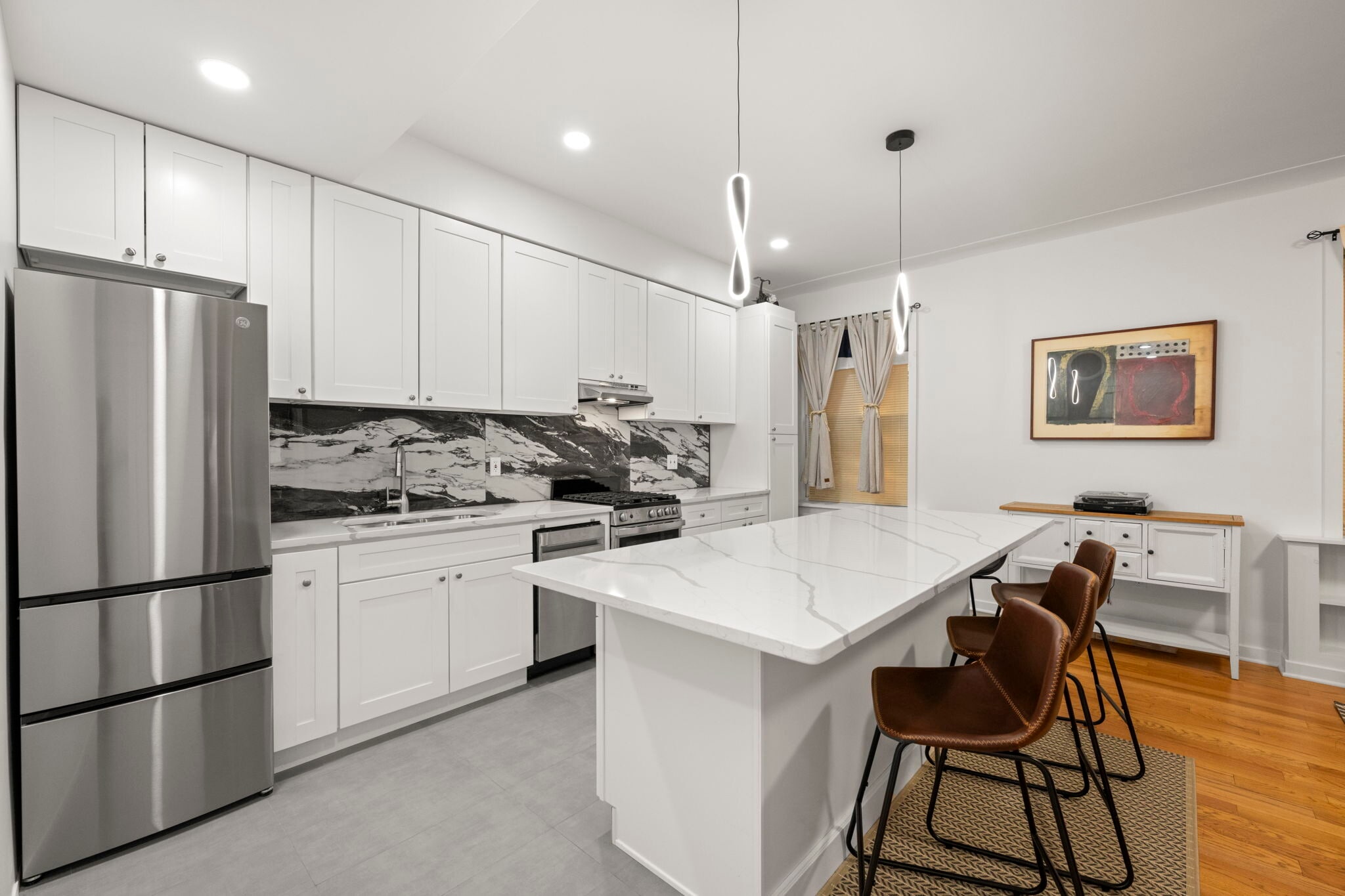 Building Photo - 6015 Boulevard E