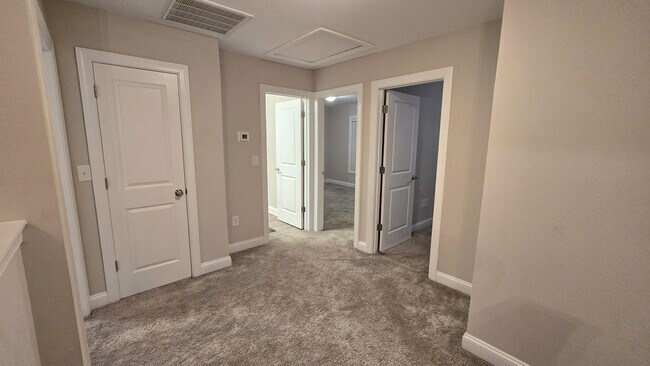 Building Photo - 1378 Melviney St