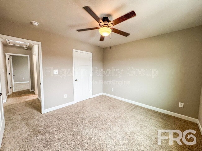 Building Photo - 419 Planters Ridge Dr