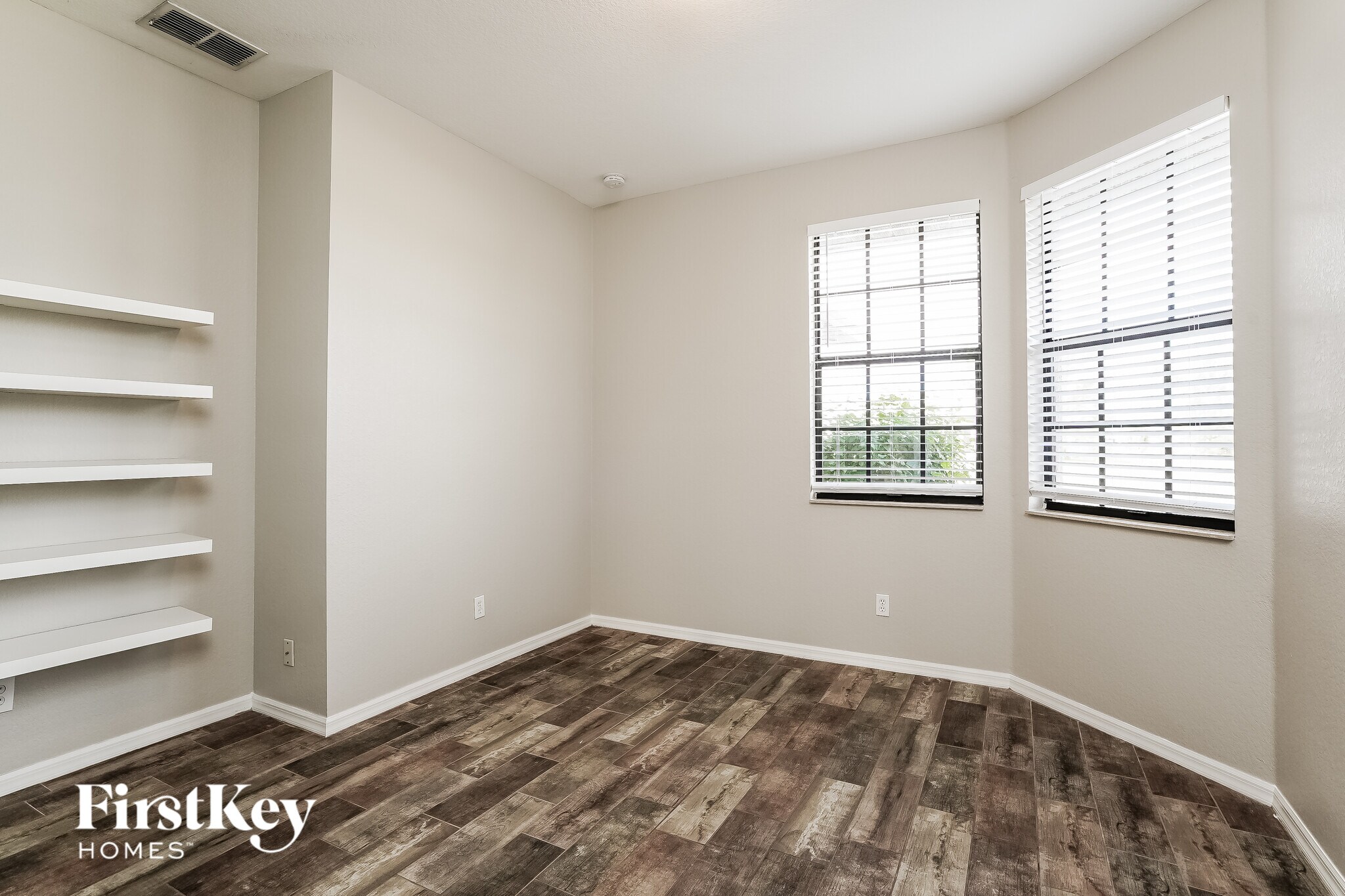 Building Photo - 1829 NW 23rd Ave