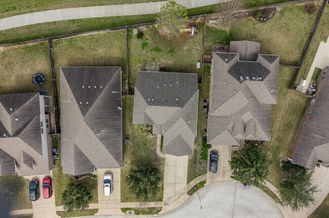 Building Photo - 13310 Cypress Palms Court