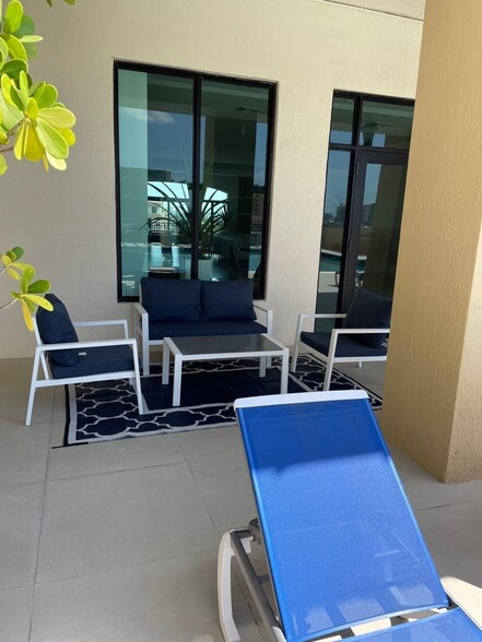 Building Photo - 4242 NW 2nd St