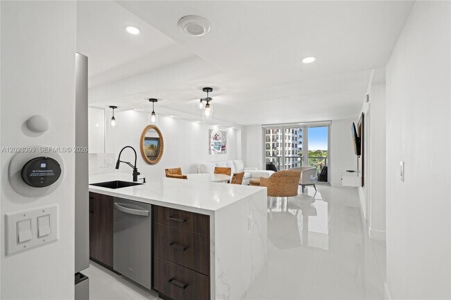 Building Photo - 5701 Collins Ave
