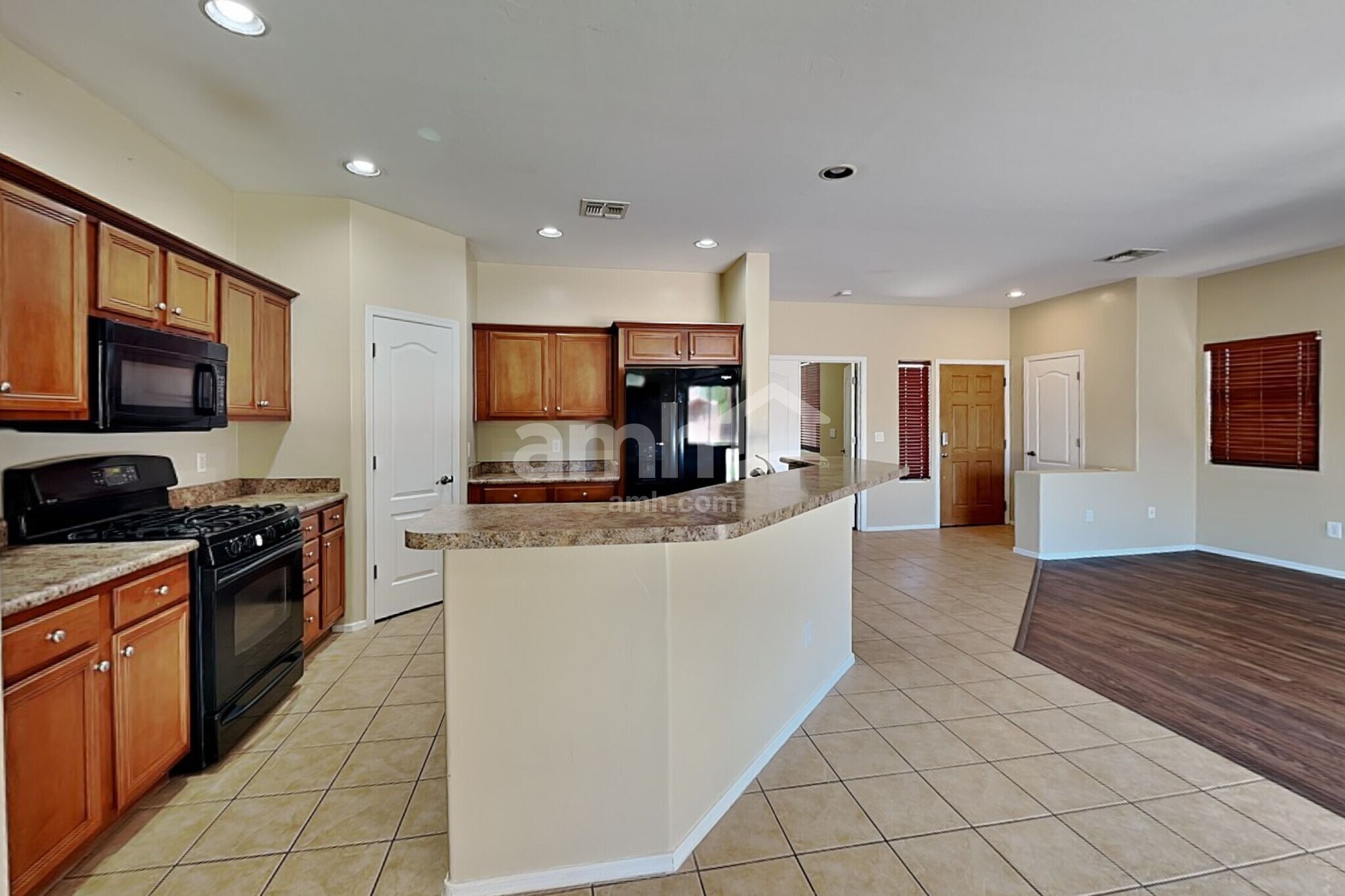 Building Photo - 5561 S Lemon Tree Dr