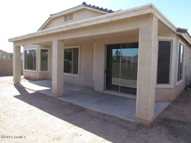 Building Photo - Nice, Spacious Home In Avondale