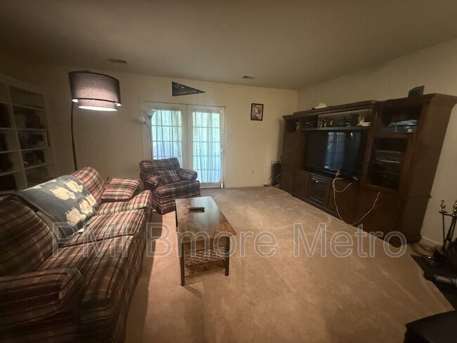 Building Photo - 906 Hidden Moss Dr