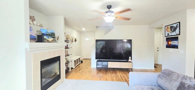 Building Photo - 8061 S Kittredge Way