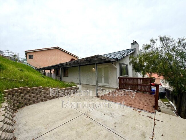 Building Photo - 23775 Cruise Cir Dr