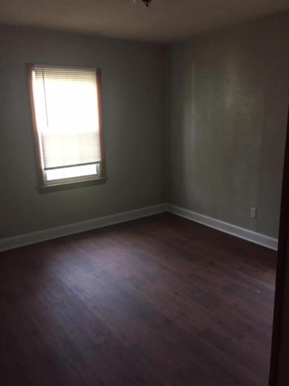 Building Photo - 2359 Vermillion Dr