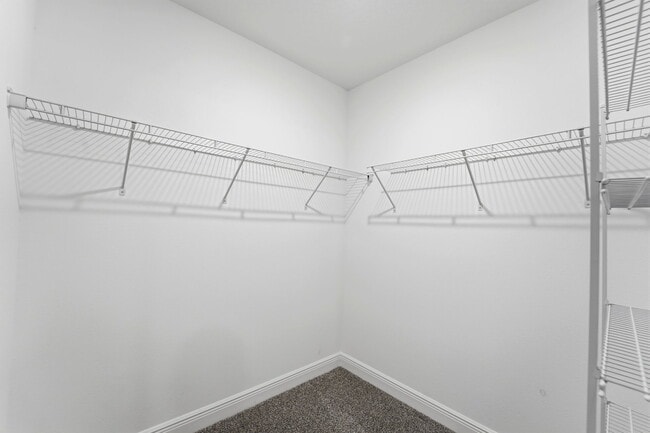 Building Photo - 205 Links Ter Blvd