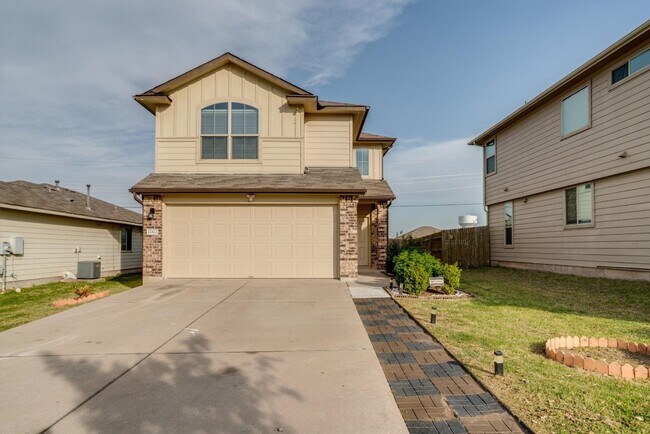 Building Photo - 12422 Stoneridge Gap Ln
