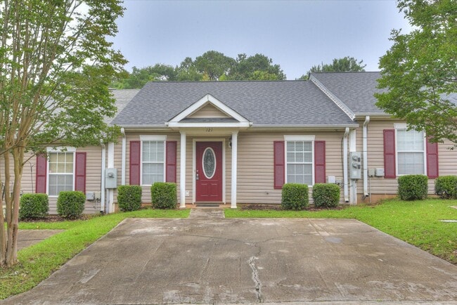 Building Photo - 121 Mel Ville