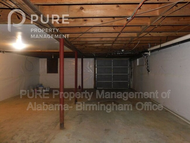 Building Photo - 2028 Progress St