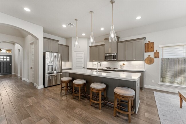 Building Photo - 19819 Old Saddle Ln