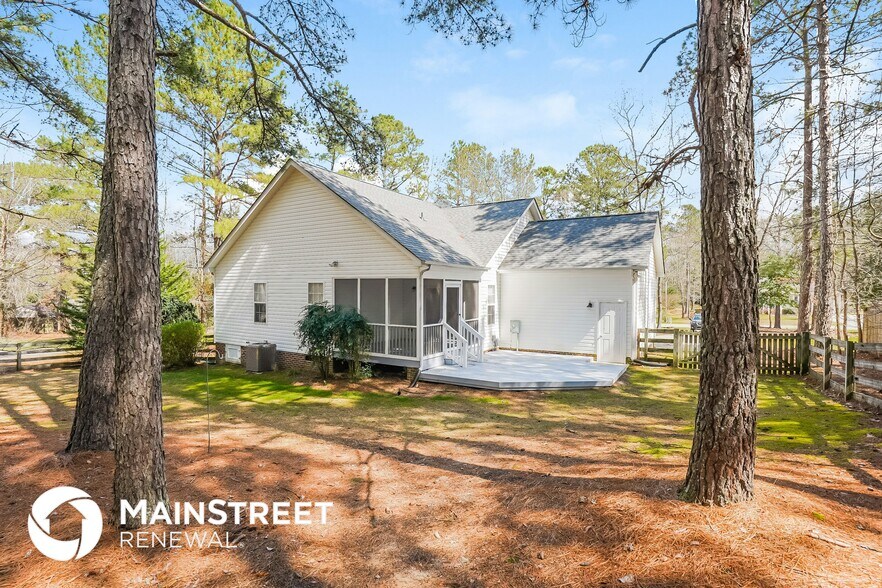 Building Photo - 249 Linville Ln